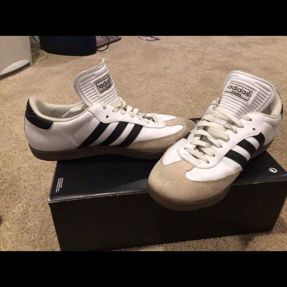 Adidas Sambas